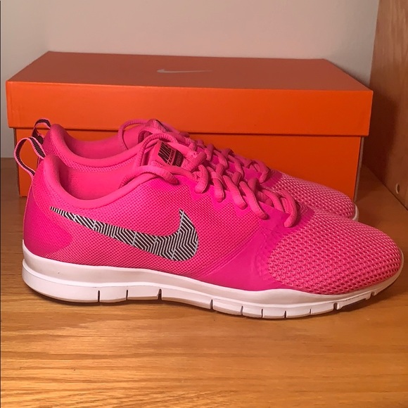 NIKE FLEX ESSENTIALS TR - Picture 3 of 7